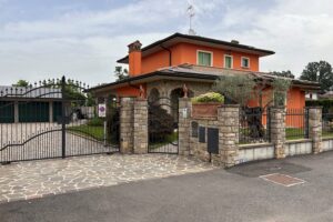 Villa singola San Zenone al Lambro